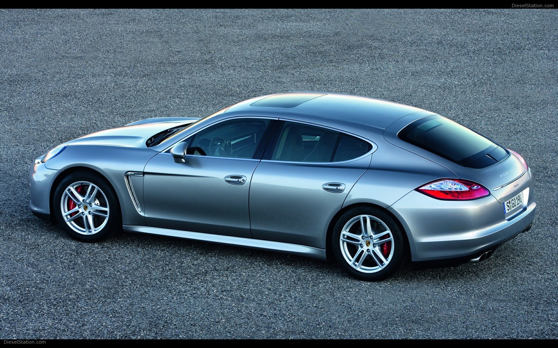 Porsche Panamera 